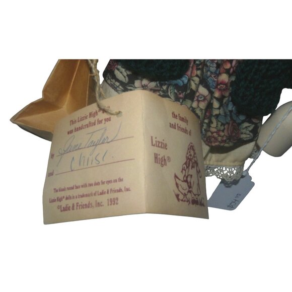 Lizzie High 1992 Cassie Yocum Wooden Folk Doll With Accessories & Tag - Picture 5 of 7